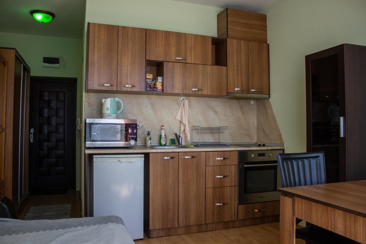 Central Couch Studio Pomorie Exterior foto